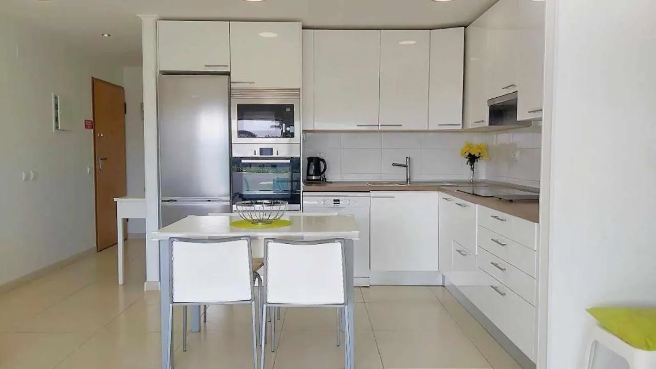 Oura Apartment By Stay-Ici, Algarve Holiday Rental Albufeira